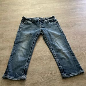 Miss me crop jeans